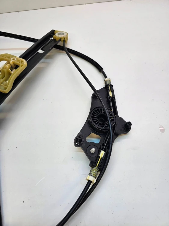 MECHANIZM SZYBY LEWY PRZÓD AUDI A4 B9 8W0837461