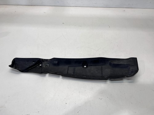 WYGŁUSZENIE BŁOTNIKA LEWE AUDI A4 B9 8W0821112A