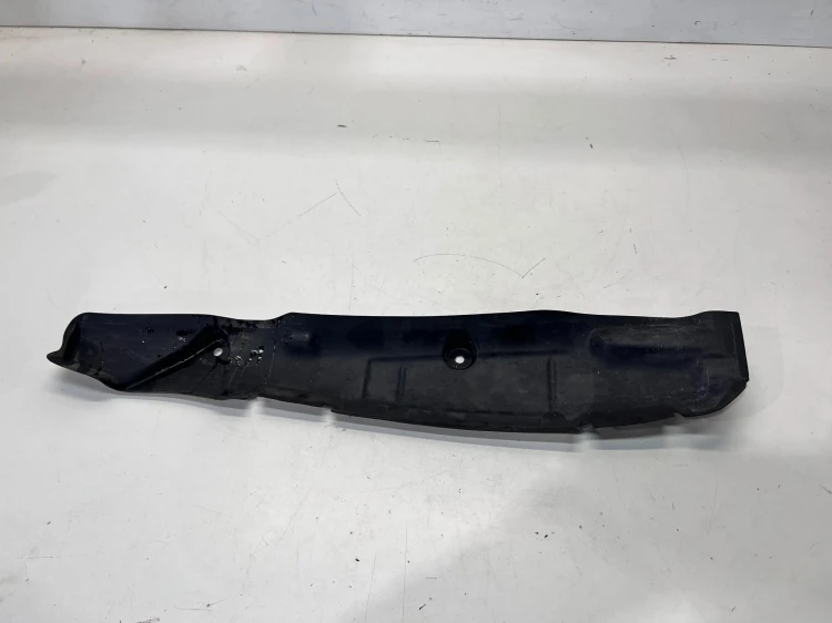 WYGŁUSZENIE BŁOTNIKA LEWE AUDI A4 B9 8W0821112A