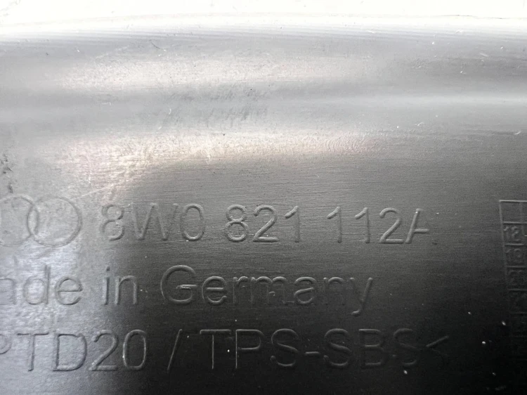 WYGŁUSZENIE BŁOTNIKA LEWE AUDI A4 B9 8W0821112A