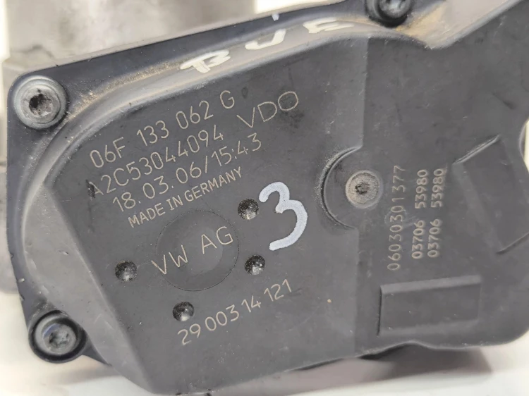 PRZEPUSTNICA AUDI VW SEAT SKODA 1.8 2.0 TFSI TSI 06F133062G ORYGINAŁ !!!