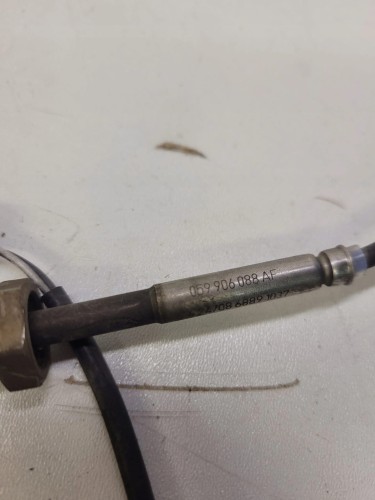 CZUJNIK TEMPERATURY SPALIN AUDI VW 059906088AF