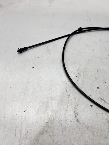 LINKA OTWIERANIA MASKI AUDI A3 8L 8L1823531A