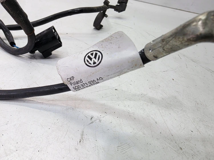WIĄZKA ALTERNATORA AUDI A3 8V VOLKSWAGEN SEAT SKODA 5Q0971230AQ