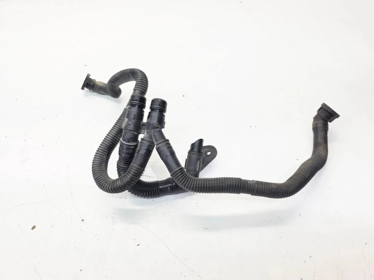 RURA PRZEWÓD WĄŻ ODMY AUDI A4 B7 A6 C6 3.2 FSI 06E103217K