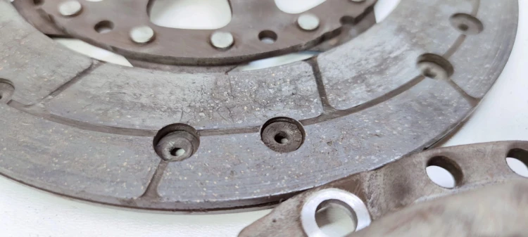 SPRZĘGŁO KOŁO DWUMAS AUDI A4 A5 TFSI 0B1105266N *3