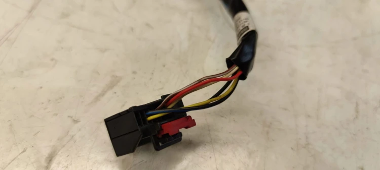 LUSTERKO PRAWE STELAŻ AUDI A4 B8 LZ5A 6 PIN EU