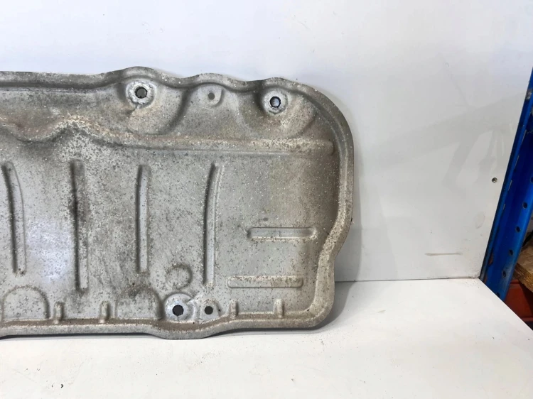OSŁONA TERMICZNA AUDI VW SKODA SEAT 5Q0825701C