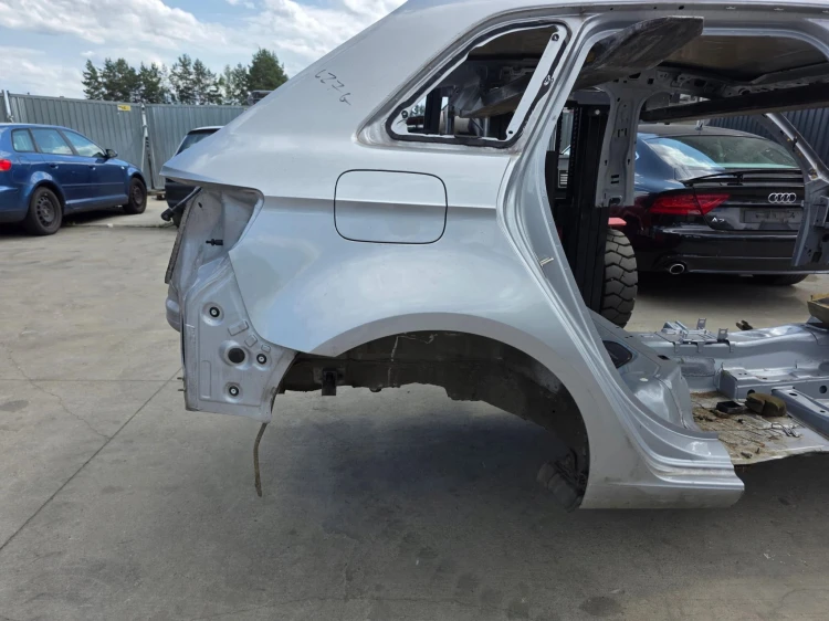 ĆWIARTKA BŁOTNIK TYŁ PRAWA STRONA AUDI A3 8V 5-DRZWI SPORTBACK 2011-2018 *2