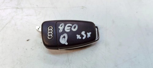 KLUCZYK PILOT SCYZORYK AUDI A4 B7 8E0837220Q *3*