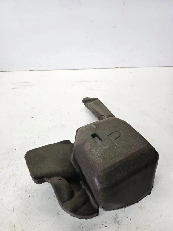 WYGŁUSZENIE BŁOTNIKA PRAWE AUDI A4 B9 SEDAN 8W5864786C