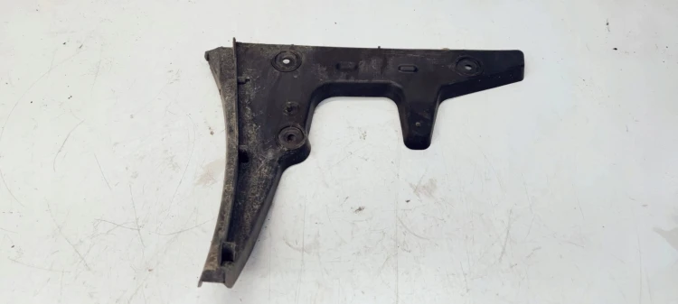 ŚLIZG ZDERZAKA PRAWY TYŁ AUDI A6 C6 4F9807454