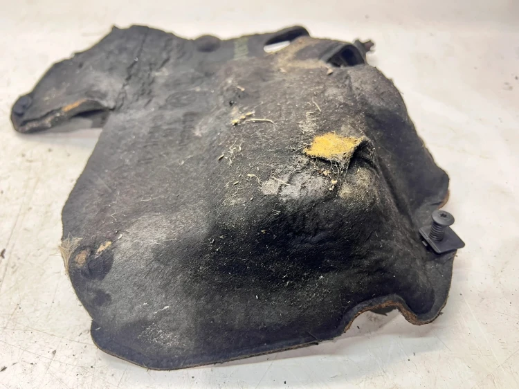 WYGŁUSZENIE OSŁONA MISKI OLEJOWEJ AUDI VOLKSWAGEN SEAT SKODA 03L103660C