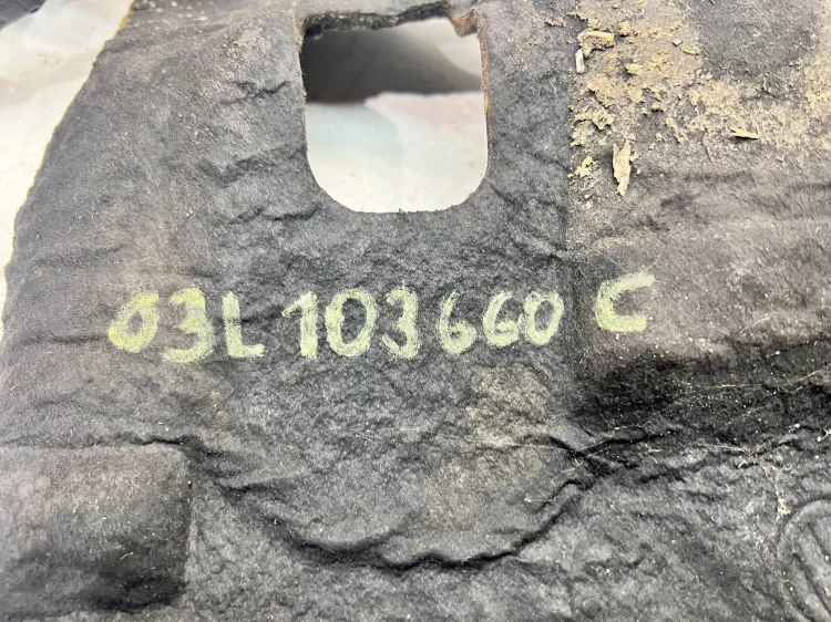 WYGŁUSZENIE OSŁONA MISKI OLEJOWEJ AUDI VOLKSWAGEN SEAT SKODA 03L103660C