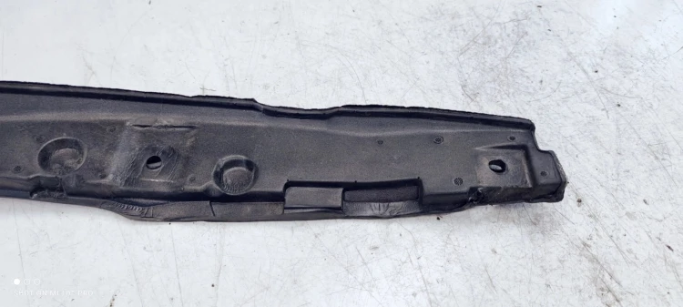 WYGŁUSZENIE BŁOTNIKA PRAWE AUDI A3 D3 4E0821112A
