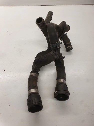RURA PRZEWÓD WODY AUDI A4 B8 A5 8K0819345H