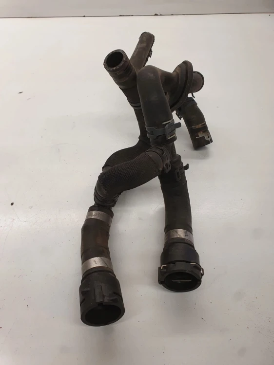 RURA PRZEWÓD WODY AUDI A4 B8 A5 8K0819345H