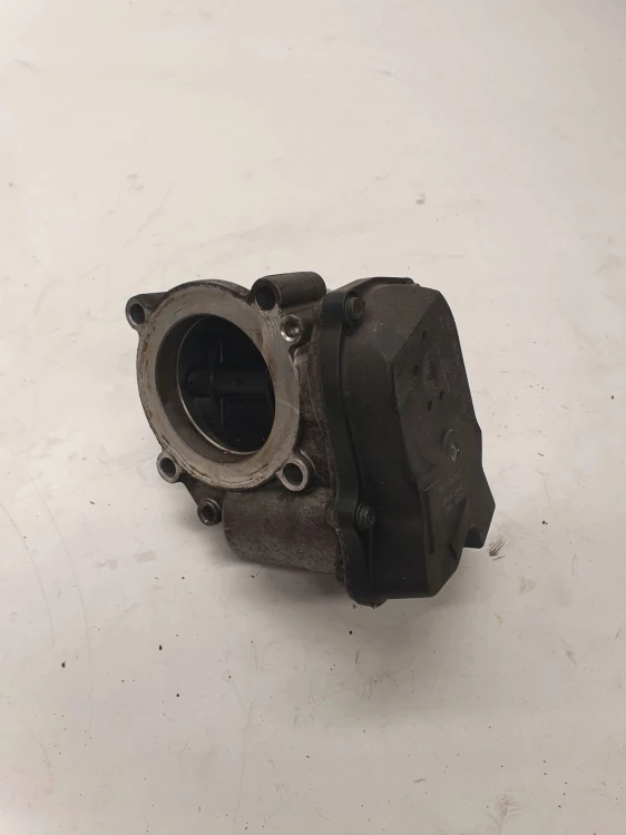 PRZEPUSTNICA AUDI A4 B8 A5 VOLKSWAGEN SEAT SKODA 1,8 2,0 TFSI 06F133062J