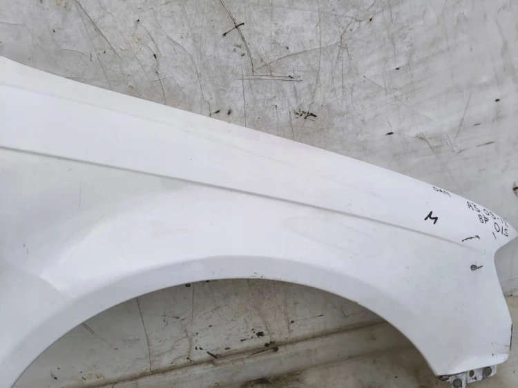 BŁOTNIK PRAWY PRZÓD AUDI A3 8P LIFT 2008-2012