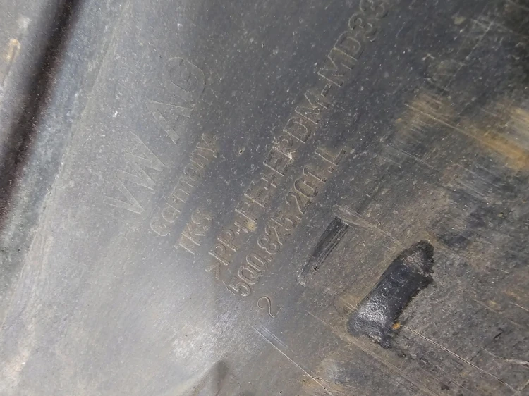 OSŁONA PŁYTA PODWOZIA LEWA AUDI A3 8V 5Q0825201L