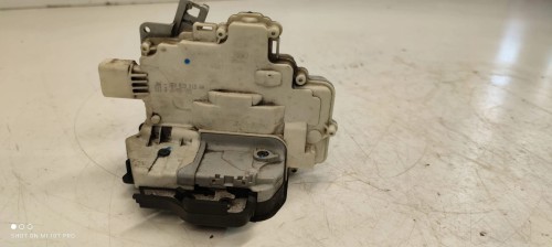ZAMEK DRZWI LEWY TYŁ AUDI 8E0839015AA 8 PIN