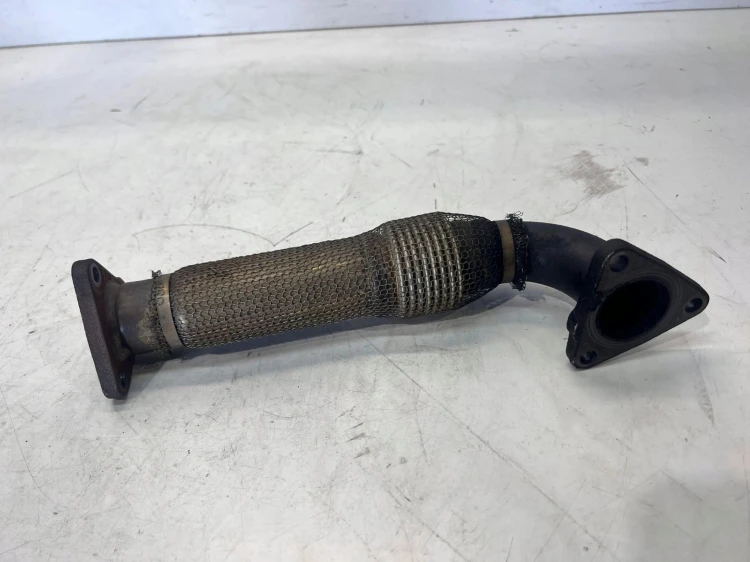 RURA KOLEKTORA WYDECHOWEGO LEWA AUDI A6 059131789M