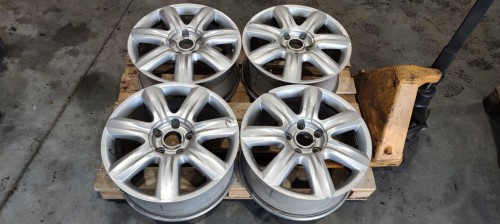 FELGA FELGI KOMPLET AUDI Q7 4L VW TOUAREG 8.5J R19 ET62 5X130 4L0601025C