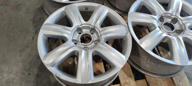 FELGA FELGI KOMPLET AUDI Q7 4L VW TOUAREG 8.5J R19 ET62 5X130 4L0601025C