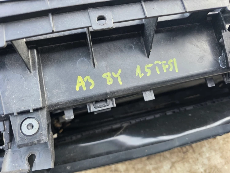 PAS PRZEDNI KOMPLETNY AUDI A3 8Y 1.5 TFSI ORYGINAŁ !!!