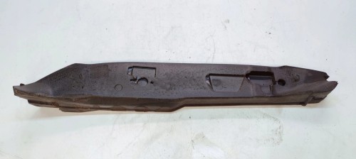WYGŁUSZENIE BŁOTNIKA PRAWE AUDI A3 8V SEDAN 8V5864236