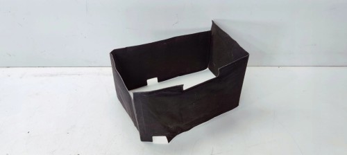 OCIEPLACZ AKLUMULATORA AUDI Q3 8U VOLKSWAGEN SEAT SKODA 1K0915418G