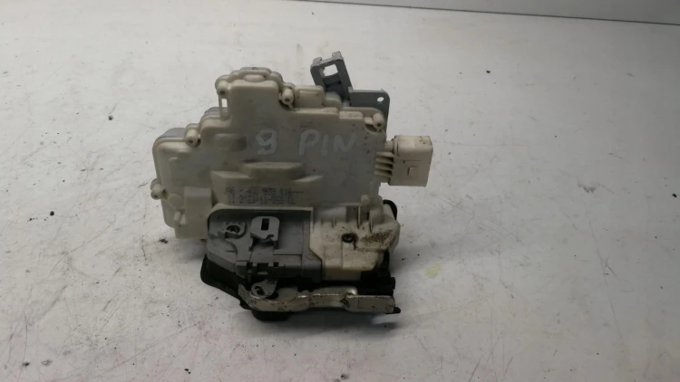 ZAMEK DRZWI PRAWY TYŁ AUDI A6 C7 4G0839016 9 PIN