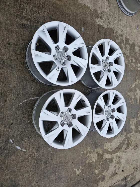 FELGI FELGA AUDI A4 A5 A6 A7 7.5J R17 ET28 8T0601025C