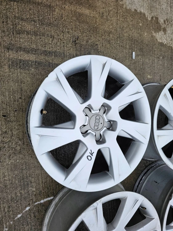 FELGI FELGA AUDI A4 A5 A6 A7 7.5J R17 ET28 8T0601025C