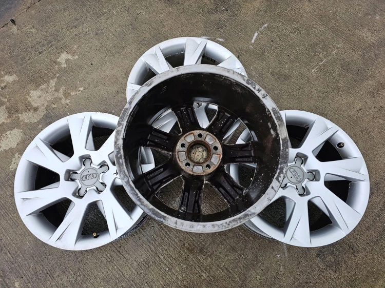 FELGI FELGA AUDI A4 A5 A6 A7 7.5J R17 ET28 8T0601025C