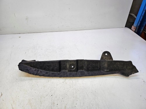 WYGŁUSZENIE BŁOTNIKA LEWE AUDI A3 8P 8P0821111A