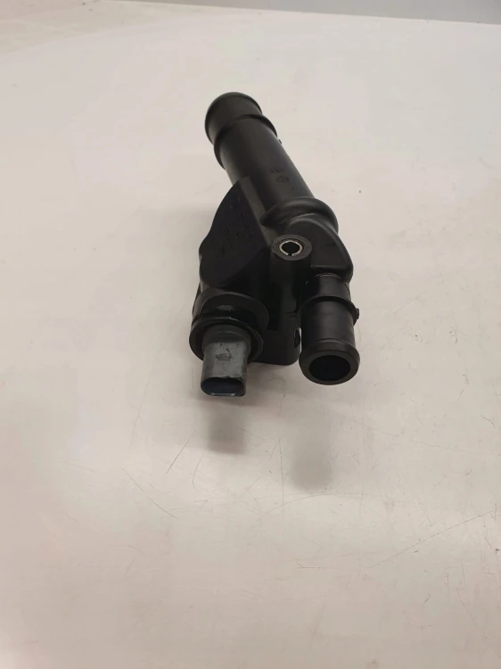 KRÓCIEC WODY AUDI AA B7 A3 8P 1,9 2,0 03G121132B