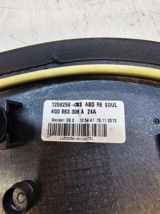OSŁONA ZAŚLEPKA TUNELU PRAWA AUDI A6 C7 4G0863306A