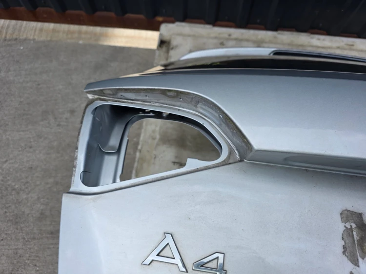 KLAPA TYLNA TYŁ AUDI A4 B8 AVANT KOMBI LX7W BEZ KOROZJI 2008-2016 !!!