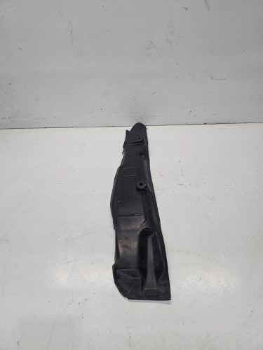 WYGŁUSZENIE BŁOTNIKA LEWE AUDI A4 B9 LIFT 8W0821111A