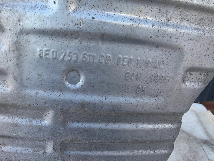 TŁUMIK WYDECH KOMPLET AUDI A4 B7 1.9 2.0 TDI 8E0253611CB 8E0120L