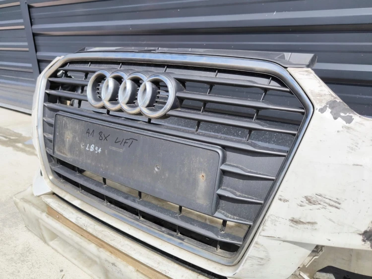 ZDERZAK PRZÓD KOMPLETNY AUDI A1 8X 8XA LIFT LB9A 2015-2018
