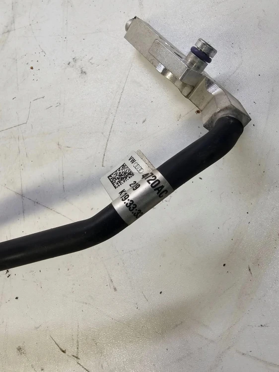 PRZEWÓD WĄŻ KLIMATYZACJI AUDI A6 C8 4K 4K1816720AC