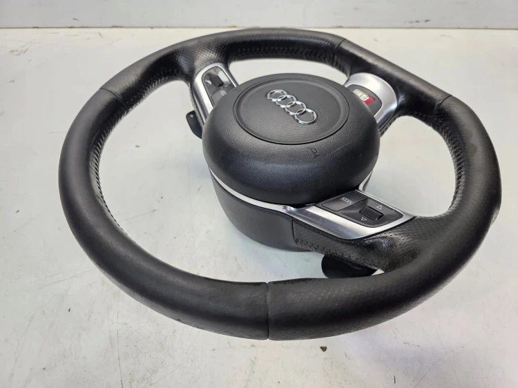 KIEROWNICA SKÓRA PIKOWANA ŚCIĘTA AUDI A3 8P A4 B7 TT 8J 8J0419091J KOMPLET
