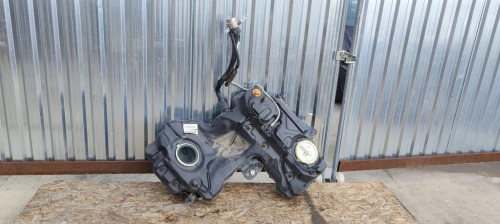 BAK ZBIORNIK PALIWA AUDI A4 B8 8K0201021HA 3.0 TFS