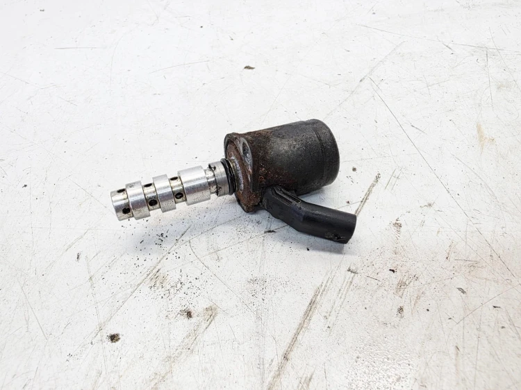 CZUJNIK CIŚNIENIA OLEJU ZAWÓR AUDI VOLKSWAGEN SEAT SKODA TDI 04L906455A