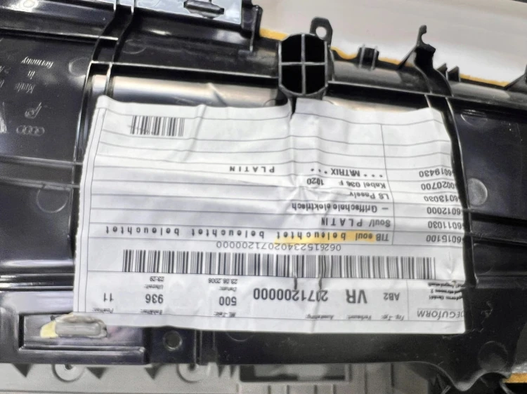 BOCZEK DRZWI PRAWY PRZÓD AUDI A3 8P 8P4867106