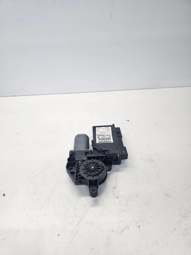 SILNIK SILNICZEK SZYBY AUDI A4 B6 B7 8E0959802E