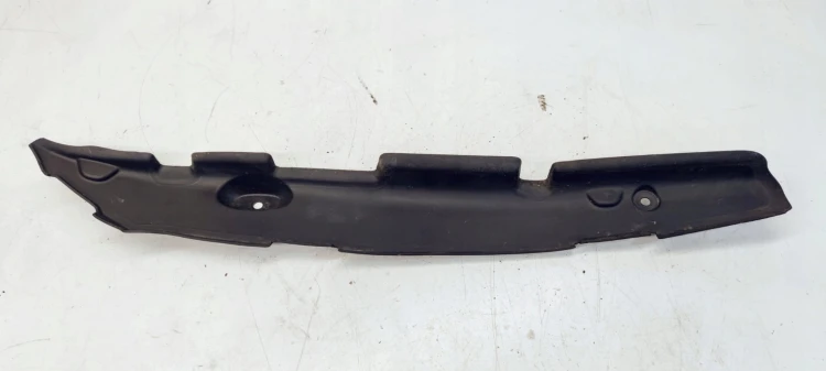 WYGŁUSZENIE BŁOTNIKA LEWE AUDI A3 8V 8V0821111C