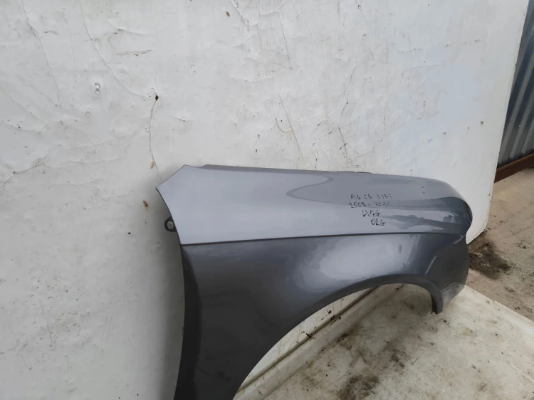 BŁOTNIK PRAWY PRZÓD AUDI A6 C6 LIFT LY7G 2008-2011 ORYGINAŁ !!!